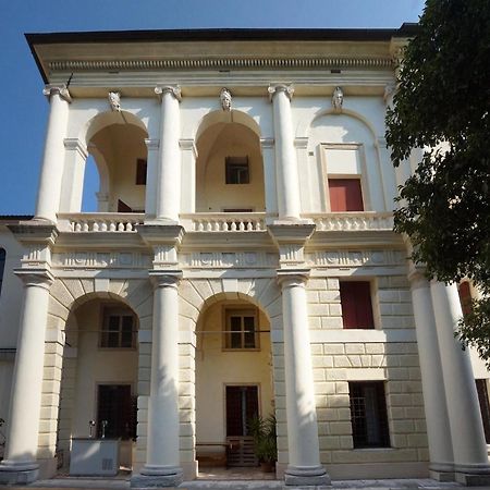 Guest House Villa Angaran San Giuseppe 巴萨诺－德尔格拉帕 外观 照片
